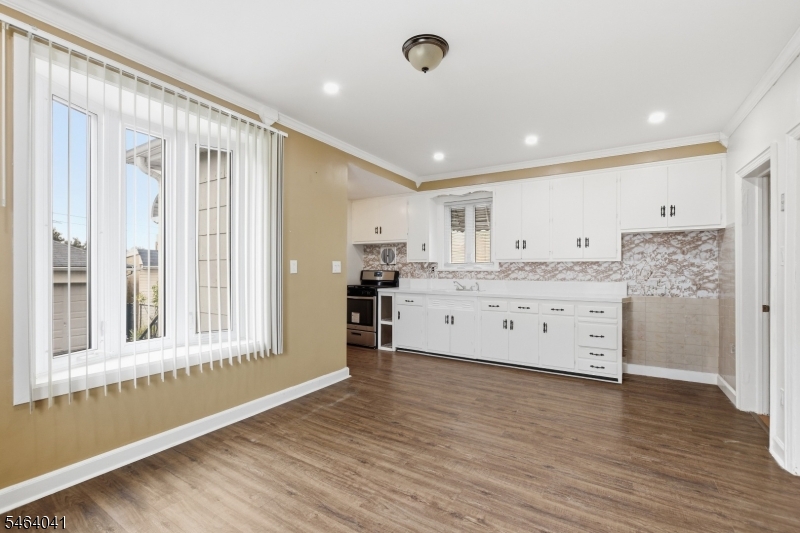 47 Durant Ave