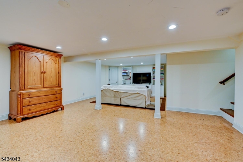 44 Northview Dr