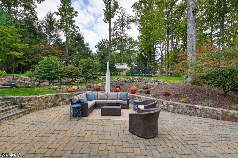 44 Northview Dr