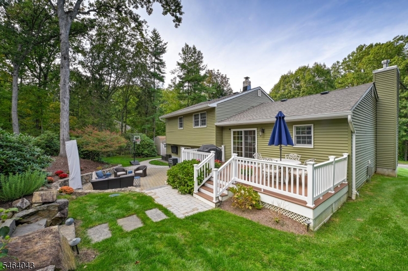 44 Northview Dr
