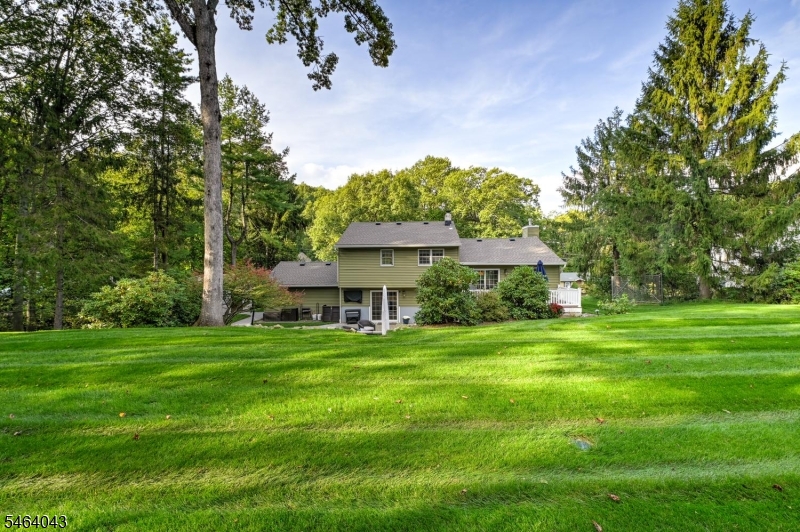 44 Northview Dr