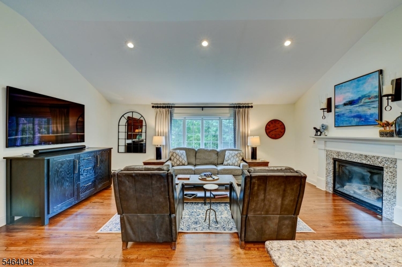 44 Northview Dr