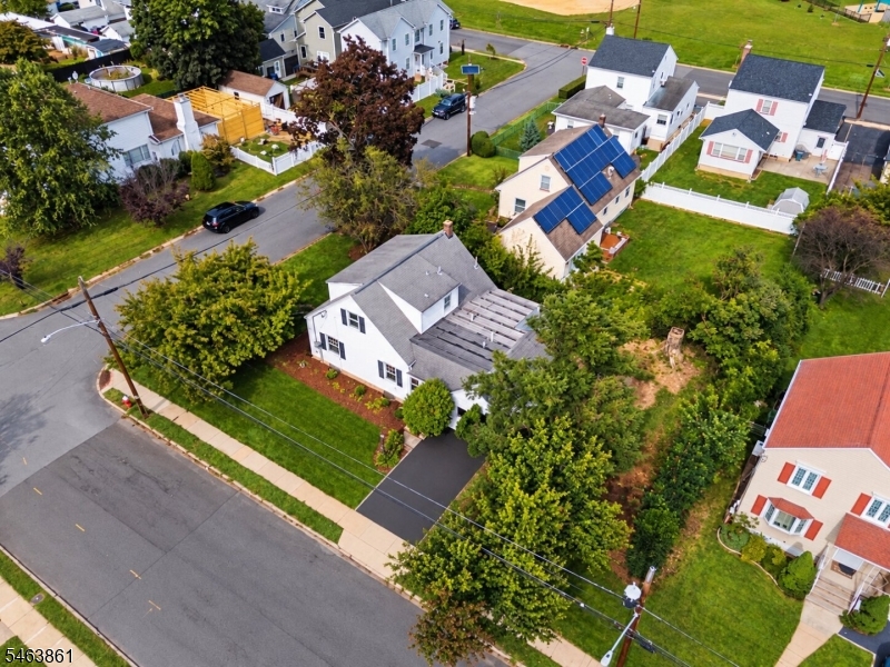 99 Burke Rd