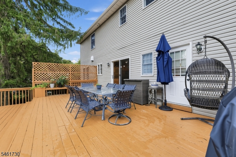 69 Brookside Rd
