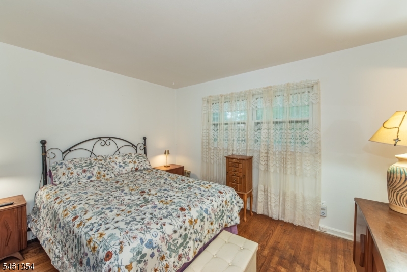 568 Stanley Pl