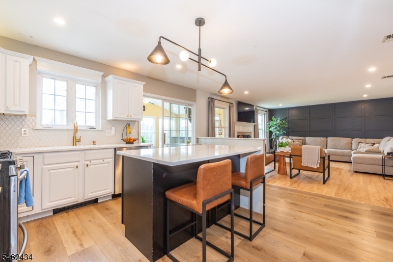 20 Carly Dr