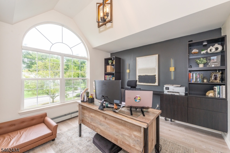 20 Carly Dr