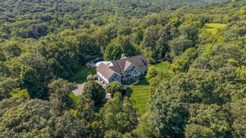 21 Reagan Way