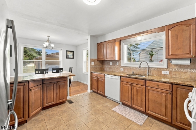 69 Avenue C