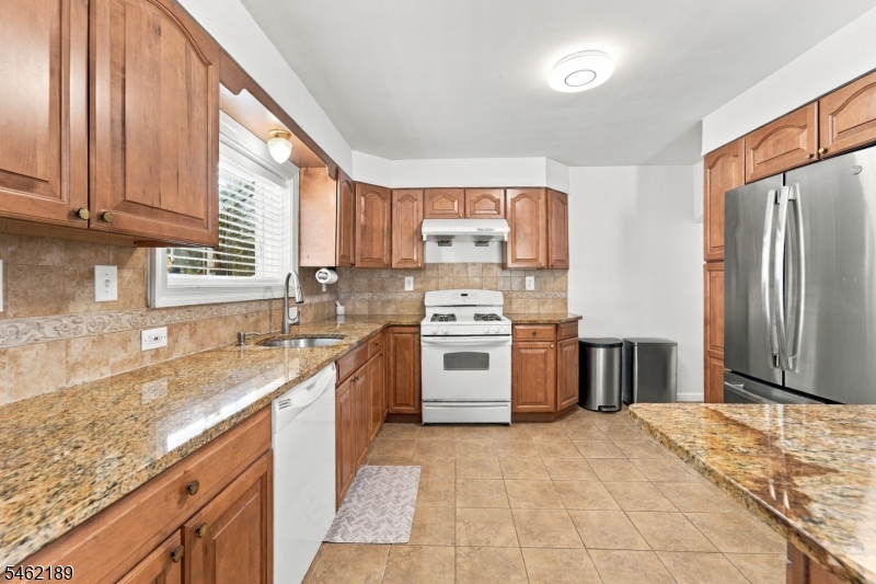 69 Avenue C