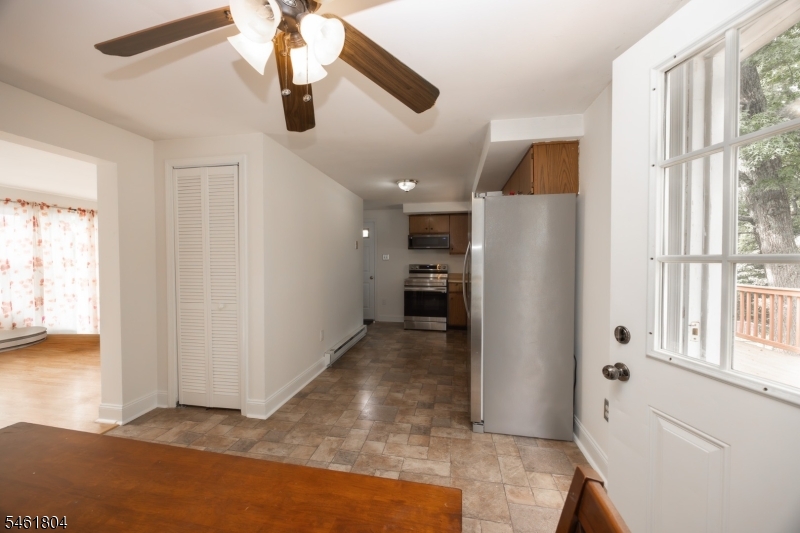 62 Summit Dr