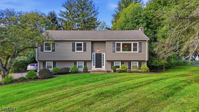 22 Hillside Rd