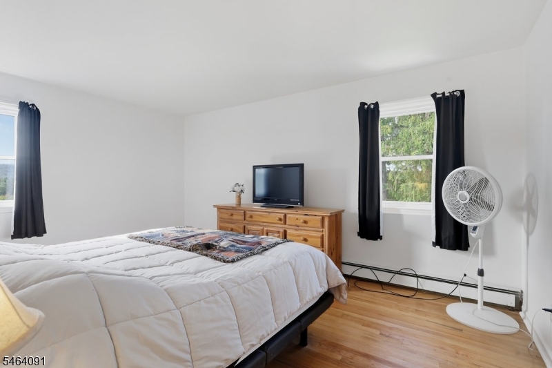 22 Hillside Rd