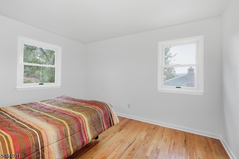 22 Hillside Rd
