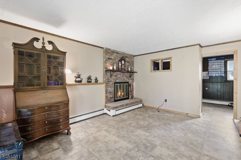 22 Hillside Rd