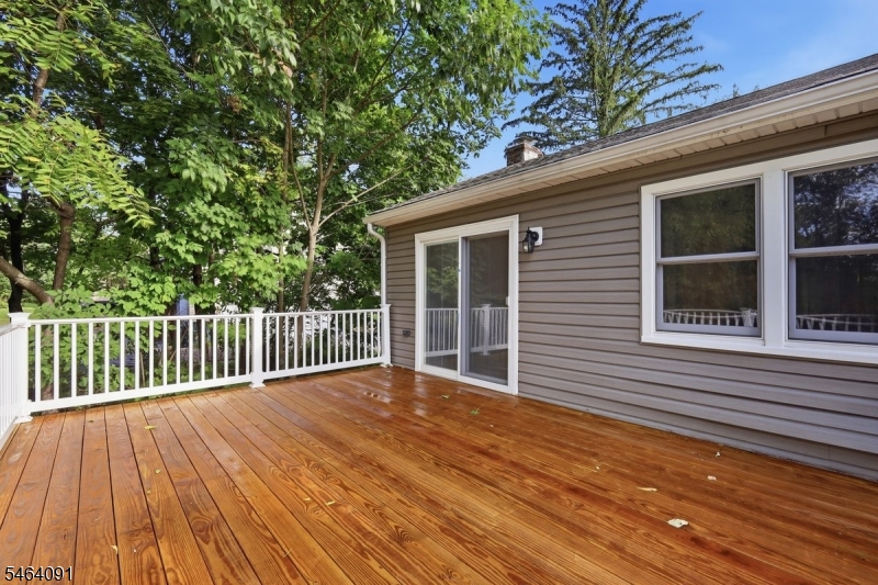 22 Hillside Rd