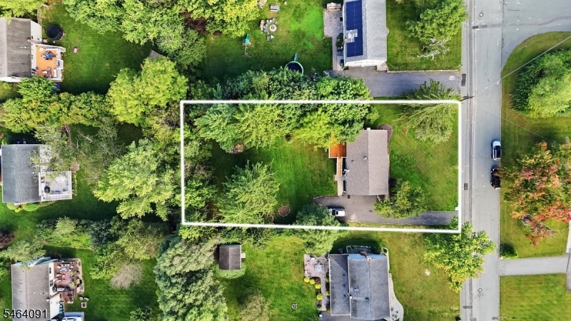 22 Hillside Rd