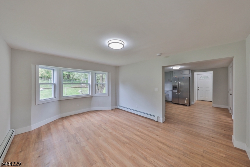 502 River Rd