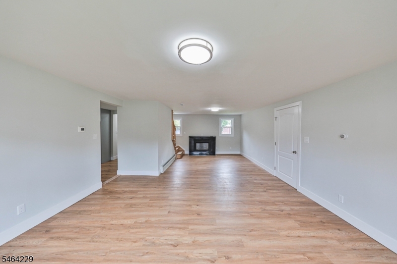 502 River Rd