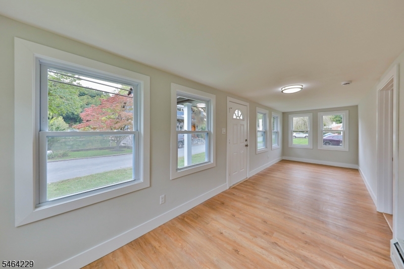 502 River Rd