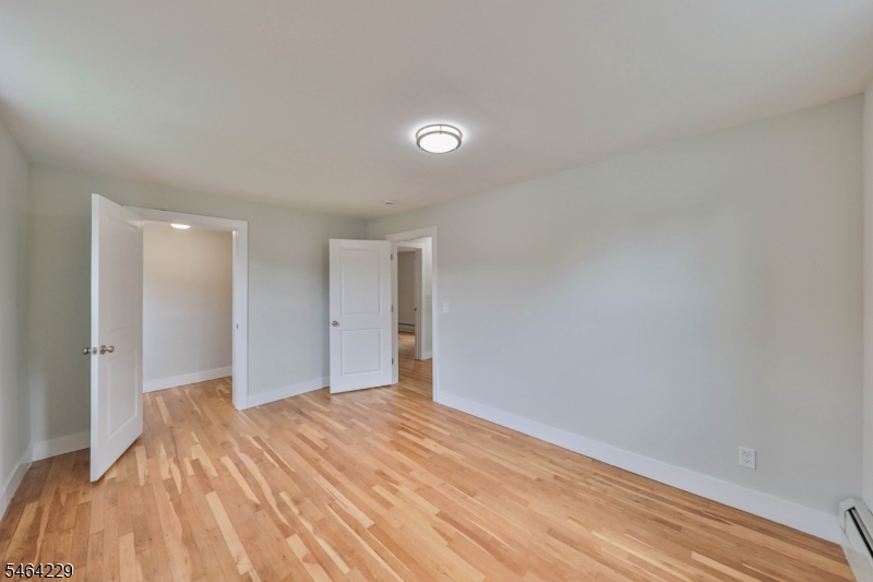 502 River Rd