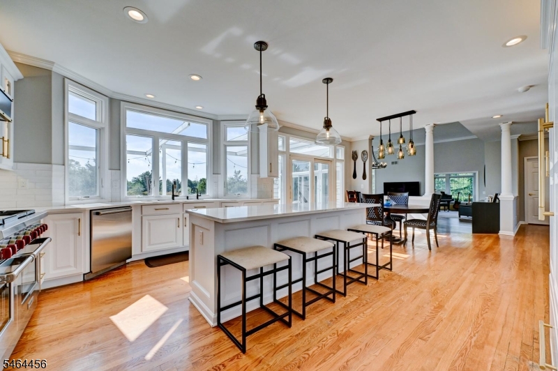 6 Fairway Dr