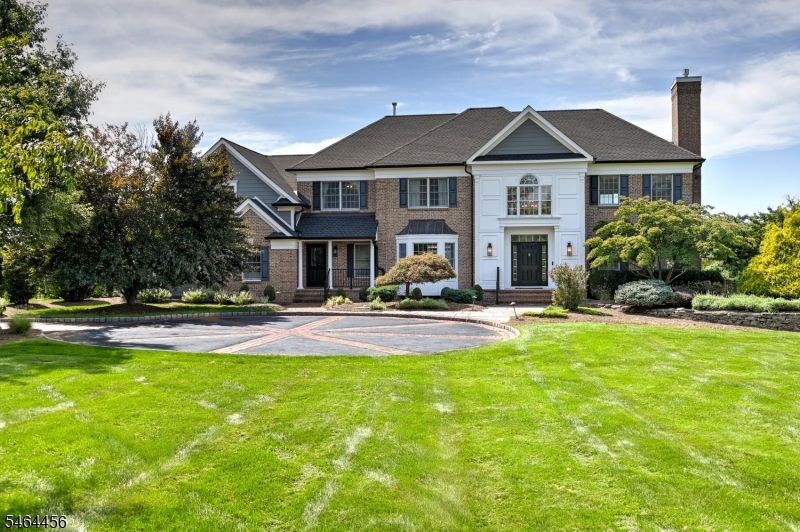 6 Fairway Dr
