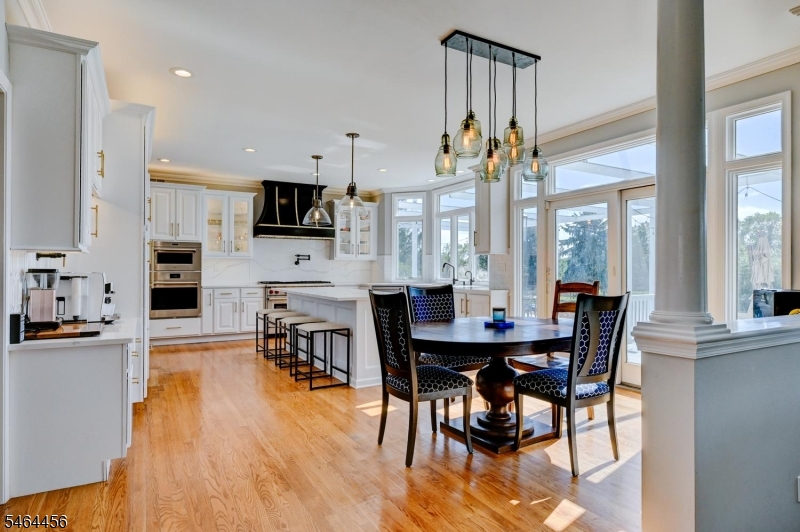 6 Fairway Dr