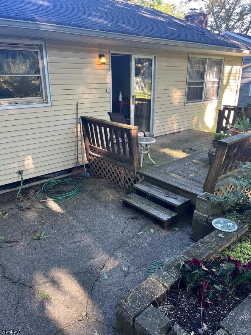 20 Mitchell Ave