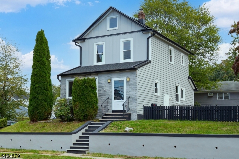 345 Broughton Ave