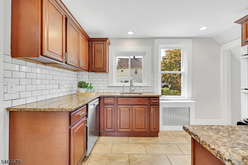 345 Broughton Ave
