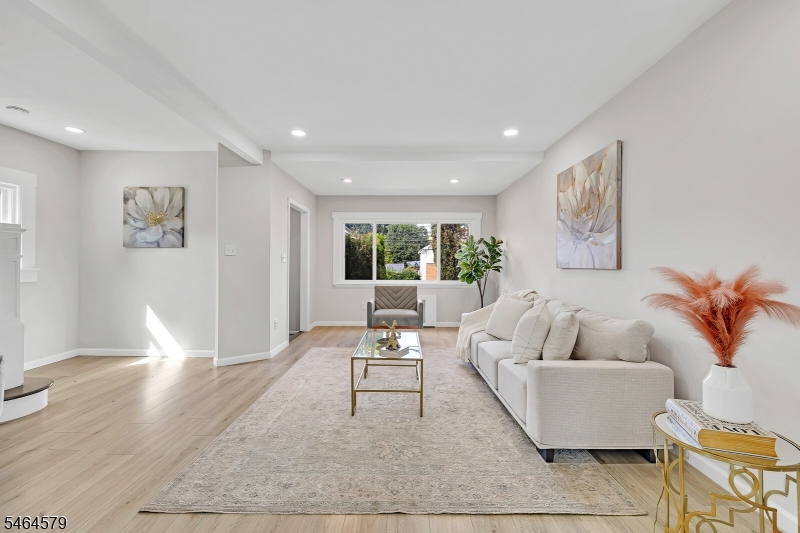 345 Broughton Ave