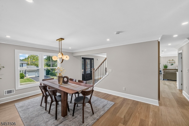 12 Weber Rd