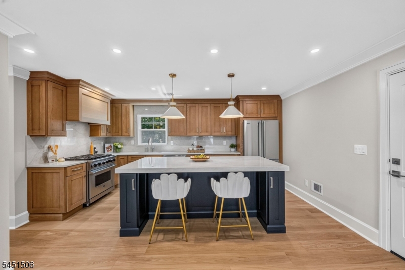 12 Weber Rd