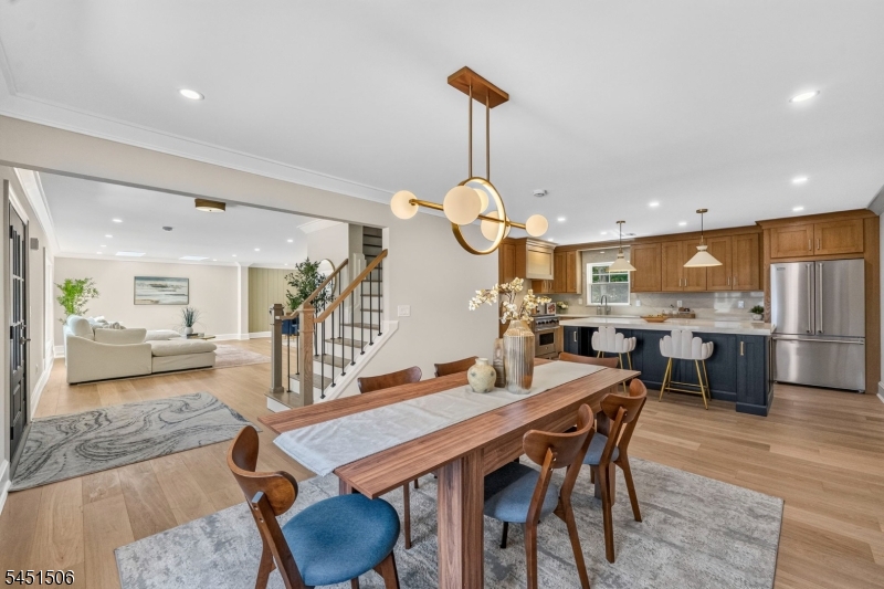 12 Weber Rd