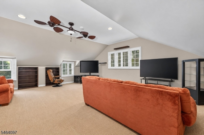 5 Campbells Brook Rd