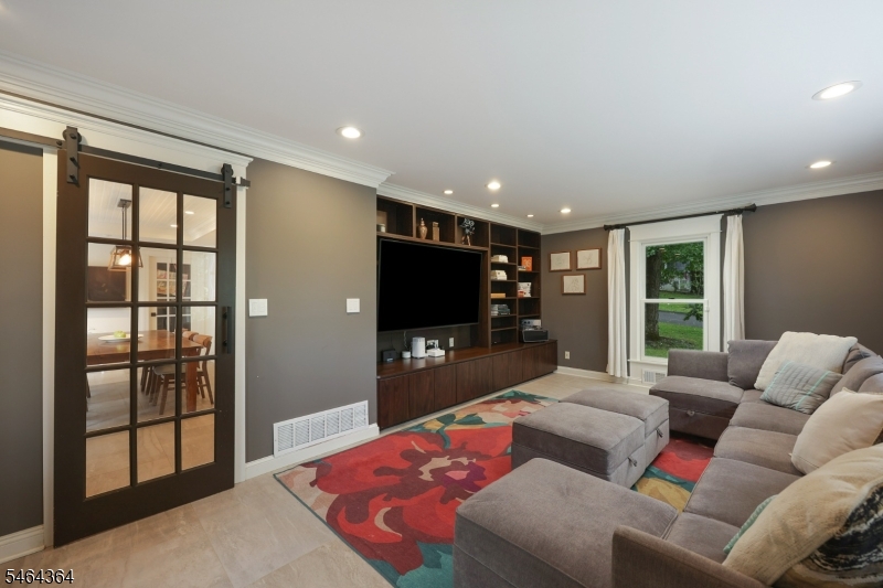 1286 Hickory Drive