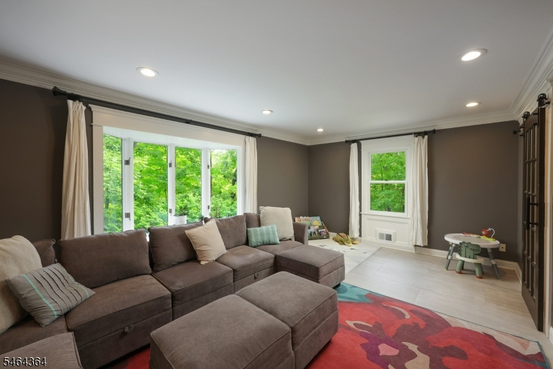 1286 Hickory Drive