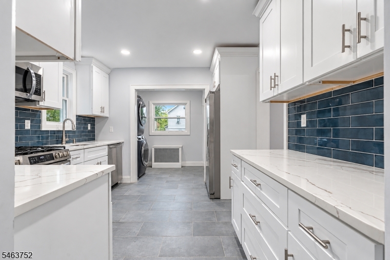 419 Locust St