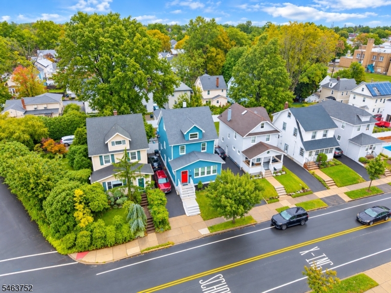 419 Locust St
