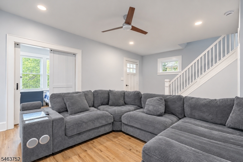 419 Locust St