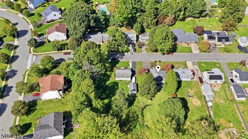 9 Miller Ave