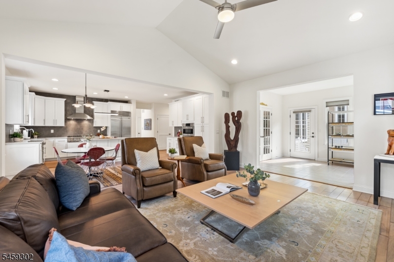 7 Portland Dr