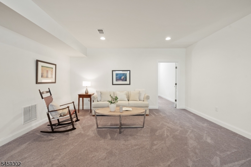 7 Portland Dr