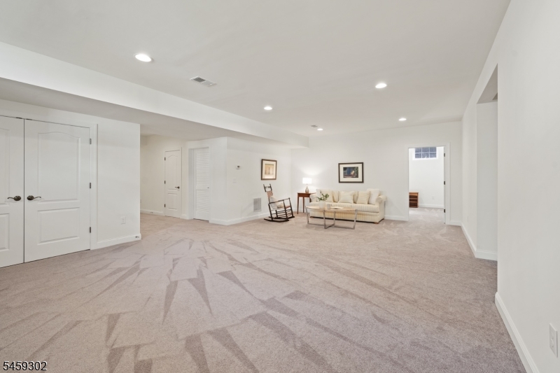 7 Portland Dr