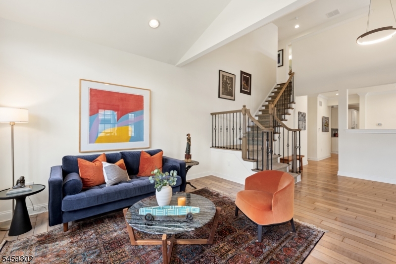 7 Portland Dr