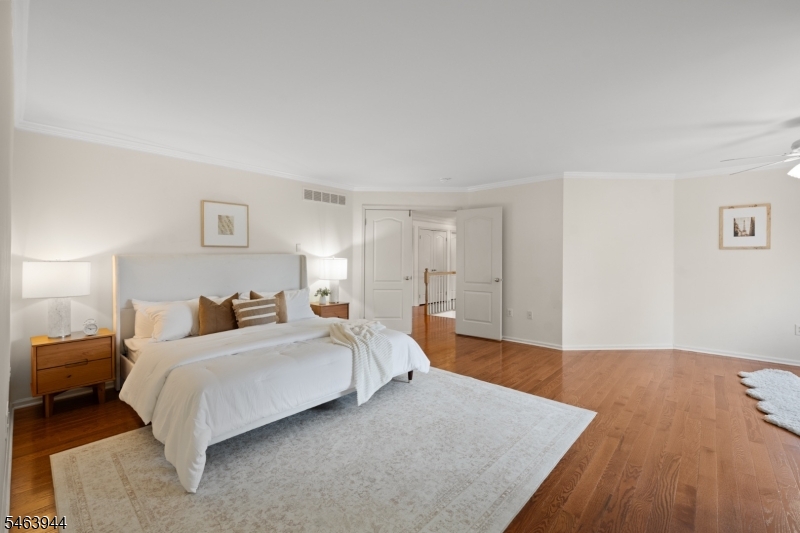 18 Montfort Dr