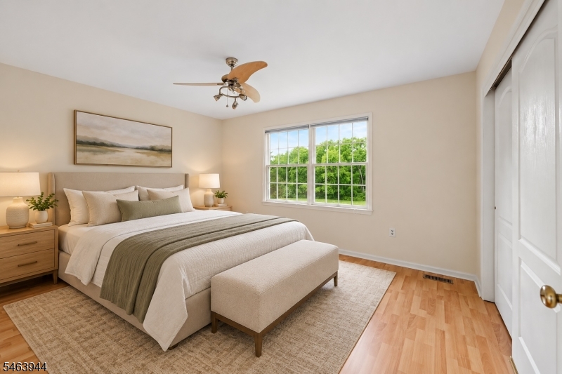 18 Montfort Dr