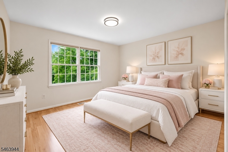 18 Montfort Dr