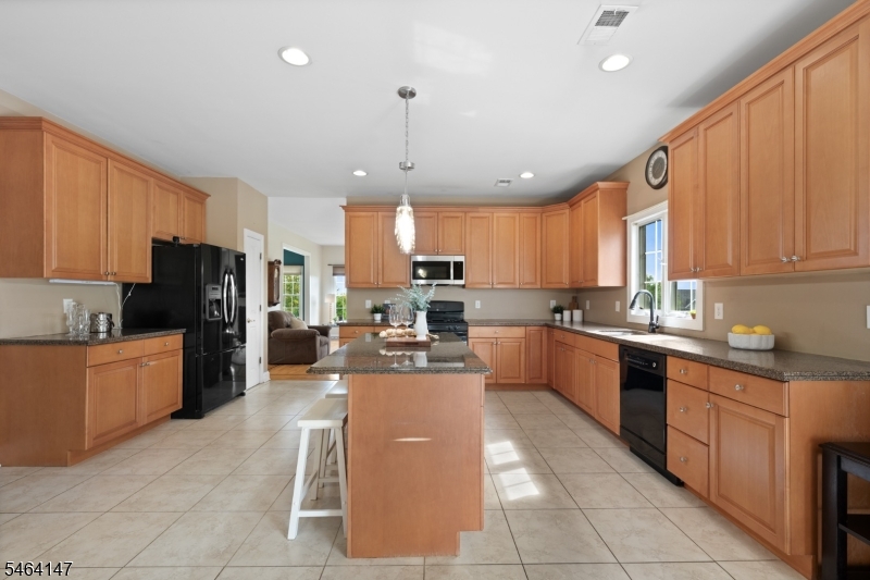 5 Mountain View Rd
